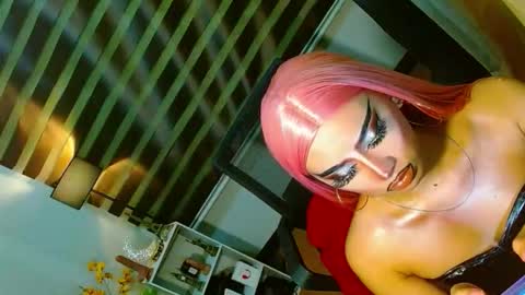miss yasii online show from May 2026 02:45:01 PM