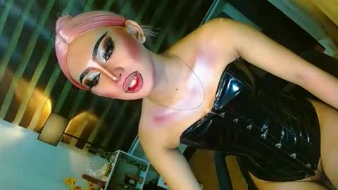 miss yasii online show from May 2026 01:17:02 PM