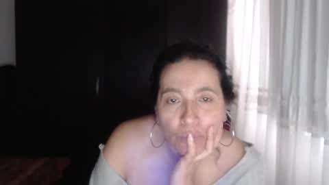 Snapshot of yasmin_love85 chatting on December 2024 05:15:02 PM yasmin_love85 online show from December 2024 05:15:02 PM