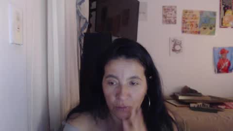 Snapshot of yasmin_love85 chatting on September 2025 04:42:01 PM yasmin_love85 online show from September 2025 04:42:01 PM