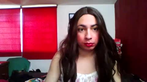 Yasmin Paez online show from December 2024 03:48:02 PM