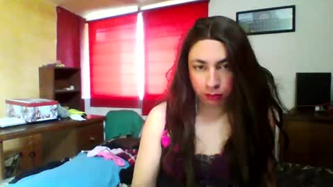 Yasmin Paez online show from December 2024 06:53:02 PM