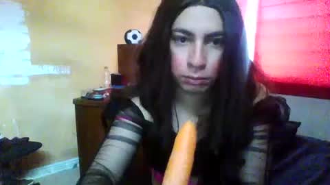 Yasmin Paez online show from January 2025 08:03:02 PM
