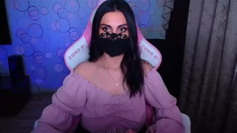 Snapshot of yasmina___ chatting on November 2025 07:42:01 AM yasmina online show from November 2025 07:42:01 AM