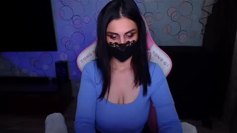 Snapshot of yasmina___ chatting on February 2026 07:26:01 AM yasmina online show from February 2026 07:26:01 AM