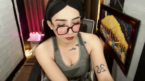 Snapshot of yassiered chatting on February 2026 02:52:01 AM yassiered online show from February 2026 02:52:01 AM