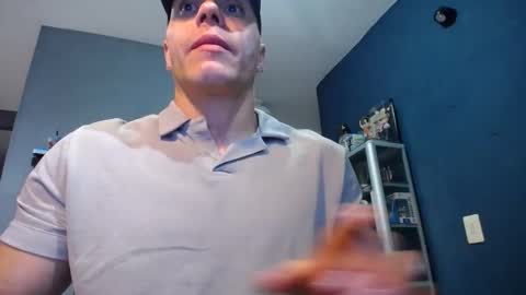 Snapshot of yatho_ chatting on December 2025 04:18:02 AM yahto online show from December 2025 04:18:02 AM