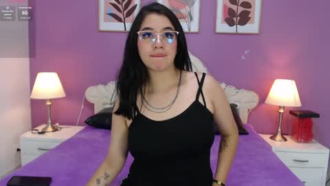 Snapshot of yayaqueen chatting on June 2026 12:06:02 PM Yaya online show from June 2026 12:06:02 PM