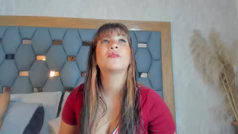 yayi derek  online show from October 2025 11:33:01 AM