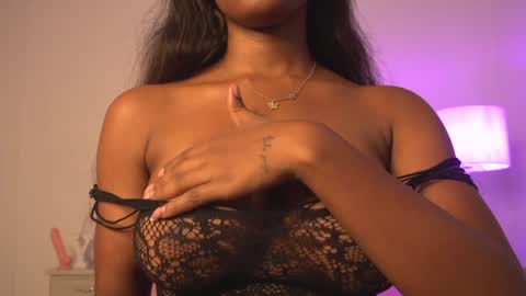 Snapshot of yayoi_cresp18 chatting on December 2024 08:54:01 PM yayoi_cresp18 online show from December 2024 08:54:01 PM