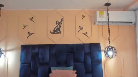 Snapshot of yazmin_rouse chatting on January 2025 05:19:01 PM Yazmin online show from January 2025 05:19:01 PM