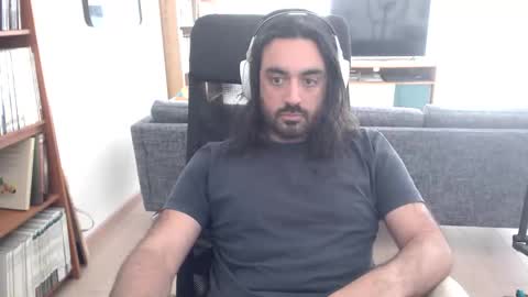 yeeaahoo online show from May 2026 11:27:02 AM