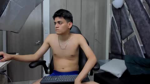 Snapshot of yef_thinn chatting on February 2026 05:48:02 AM yef_thinn online show from February 2026 05:48:02 AM