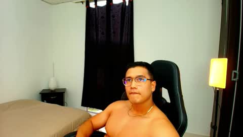 YEICO LEVIT online show from December 2025 09:55:01 PM