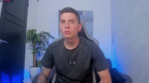 YEIKO ROMERO online show from November 2025 07:01:02 PM