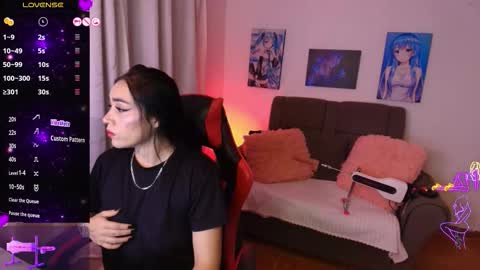 Snapshot of yeliana_sexy chatting on October 2025 07:12:01 AM Valery online show from October 2025 07:12:01 AM