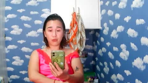 yella hope online show from February 2026 02:08:02 AM