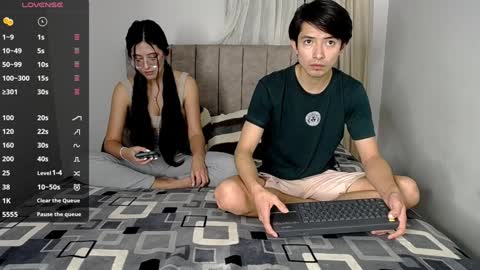 Snapshot of yellowpokemon chatting on December 2024 09:00:02 PM Jodie Andy 3 online show from December 2024 09:00:02 PM