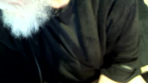 Snapshot of yellowsnakes chatting on February 2025 08:02:02 AM . y e l l o w s n a k e s . online show from February 2025 08:02:02 AM