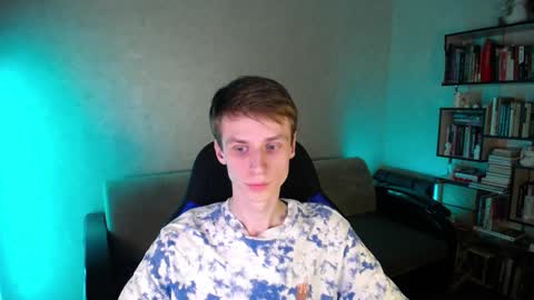 Snapshot of yes_cute_boy_ chatting on February 2026 06:25:02 PM Eden online show from February 2026 06:25:02 PM