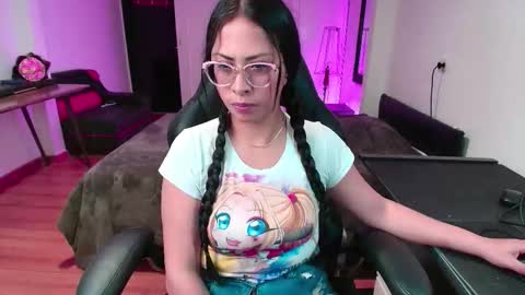 yesie_hot2 online show from October 2025 02:15:01 AM