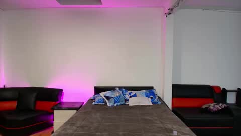 yesie_hot2 online show from March 2026 01:35:02 AM