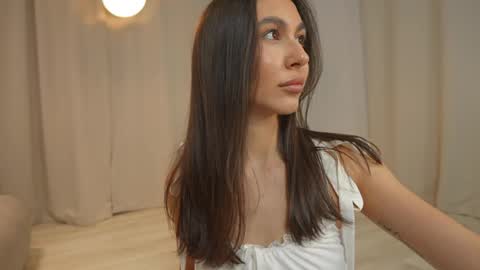 Amy online show from April 2026 02:14:02 PM