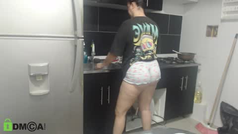 yessica and andres online show from February 2025 11:21:02 PM