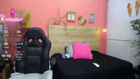 Snapshot of yessika_parker chatting on January 2026 12:07:02 PM yessika_parker online show from January 2026 12:07:02 PM