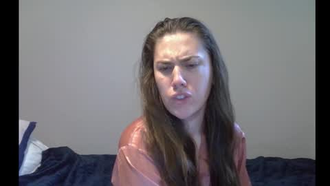 Snapshot of yesyoucanjustdoit chatting on October 2025 10:57:02 AM Kira online show from October 2025 10:57:02 AM