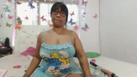 Yhazan Blake online show from October 2025 04:06:02 PM