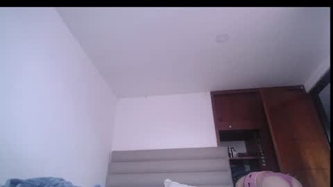 Yiny online show from June 2026 11:32:02 AM