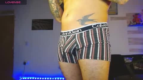 Snapshot of yio__cohen chatting on January 2025 07:03:01 AM yio cohen online show from January 2025 07:03:01 AM