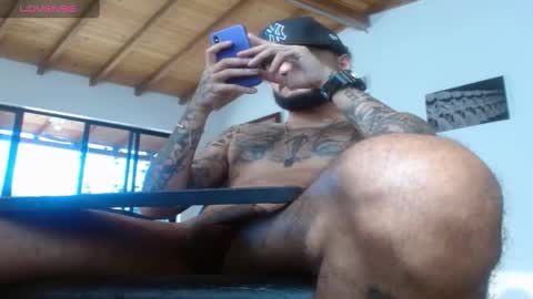 Snapshot of yio__cohen chatting on January 2025 10:01:01 PM yio cohen online show from January 2025 10:01:01 PM