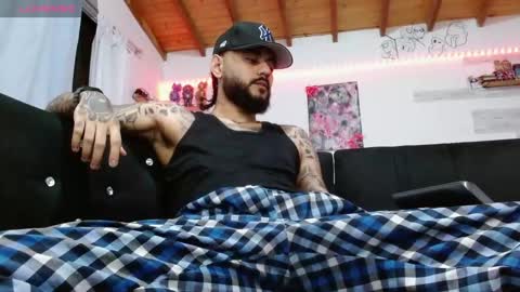 Snapshot of yio__cohen chatting on September 2025 06:13:02 AM yio cohen online show from September 2025 06:13:02 AM