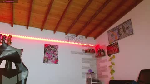 Snapshot of yio__cohen chatting on October 2025 09:26:02 AM yio cohen online show from October 2025 09:26:02 AM