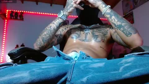 Snapshot of yio__cohen chatting on October 2025 05:30:01 AM yio cohen online show from October 2025 05:30:01 AM