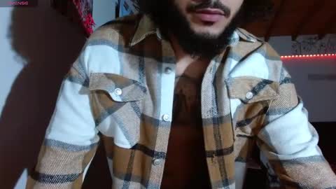 Snapshot of yio__cohen chatting on November 2025 02:22:01 AM yio cohen online show from November 2025 02:22:01 AM