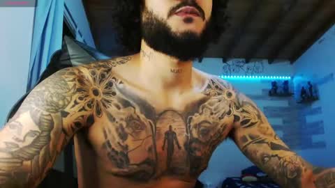 Snapshot of yio__cohen chatting on December 2025 06:54:02 AM yio cohen online show from December 2025 06:54:02 AM