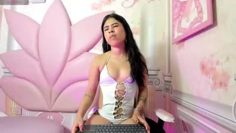Yipsy online show from July 2026 03:08:01 AM