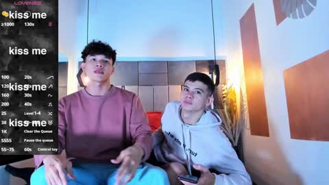 Snapshot of yizus_bonz chatting on December 2024 08:20:01 AM yizus_bonz online show from December 2024 08:20:01 AM