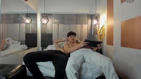 Snapshot of yizus_bonz chatting on January 2025 10:37:01 PM yizus_bonz online show from January 2025 10:37:01 PM