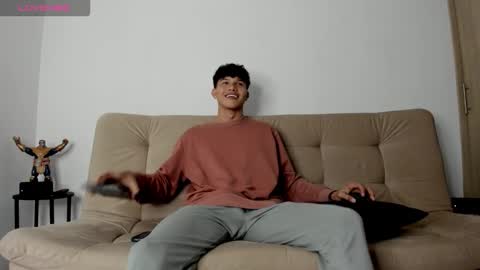 Snapshot of yizus_bonz chatting on October 2025 11:13:02 PM yizus_bonz online show from October 2025 11:13:02 PM