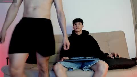 Snapshot of yizus_bonz chatting on November 2025 11:58:01 PM yizus_bonz online show from November 2025 11:58:01 PM