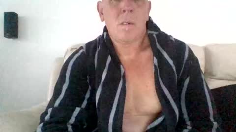 Snapshot of ykk769 chatting on September 2025 06:15:02 AM ykk769 online show from September 2025 06:15:02 AM