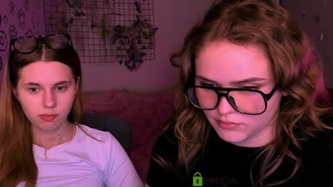 Ylia online show from April 2026 01:27:01 PM