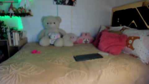 lucy online show from November 2025 07:19:01 AM