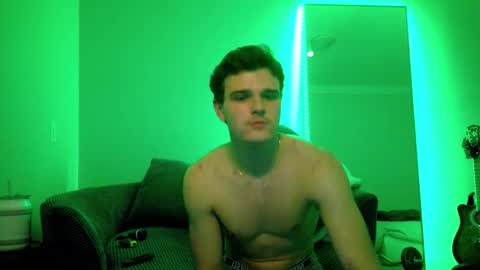 Snapshot of yngdesire1 chatting on December 2025 08:00:02 AM yngdesire1 online show from December 2025 08:00:02 AM