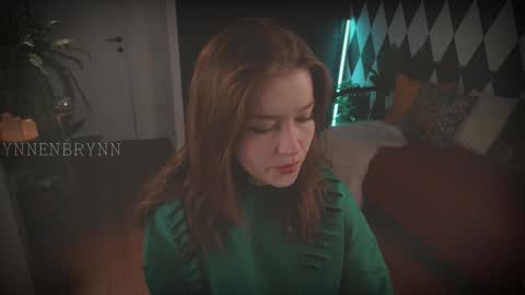 ynnenbrynn online show from December 2024 07:43:01 AM