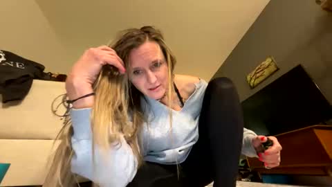 yogabuttttttt online show from March 2025 06:27:01 AM